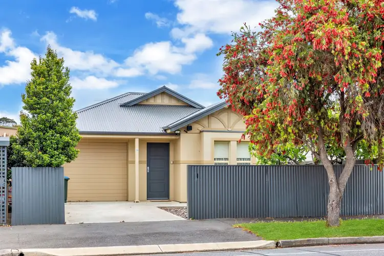 22 Hill Street, Victor Harbor SA 5211