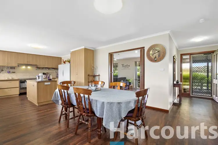 Fourth view of Homely house listing, 10 Deborah Court, Haddon VIC 3351