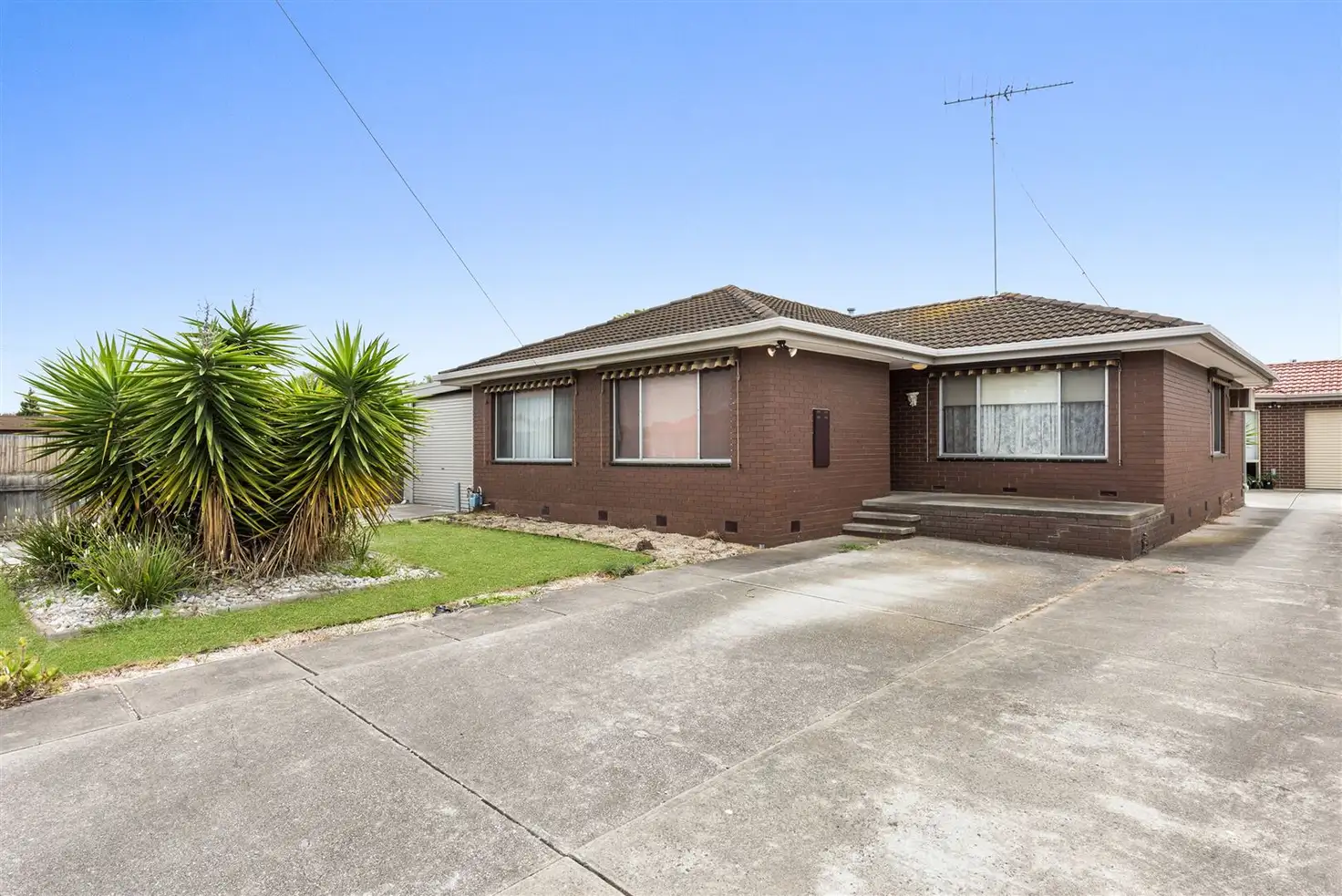 Main view of Homely unit listing, 1/9 Rosewell Court, Norlane VIC 3214