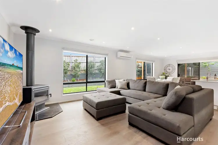 Second view of Homely house listing, 21 Viewgrand Drive, Pakenham VIC 3810