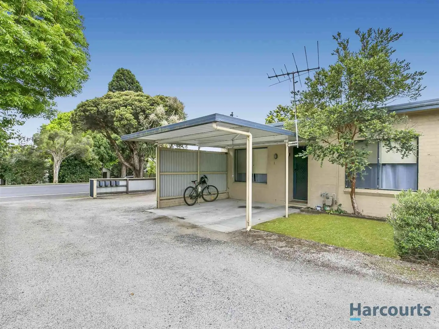 Main view of Homely unit listing, 1/82 Brandy Creek Road, Warragul VIC 3820
