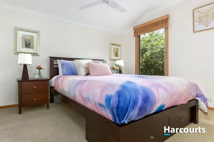 Sixth view of Homely house listing, 4 Adelaide Close, Berwick VIC 3806