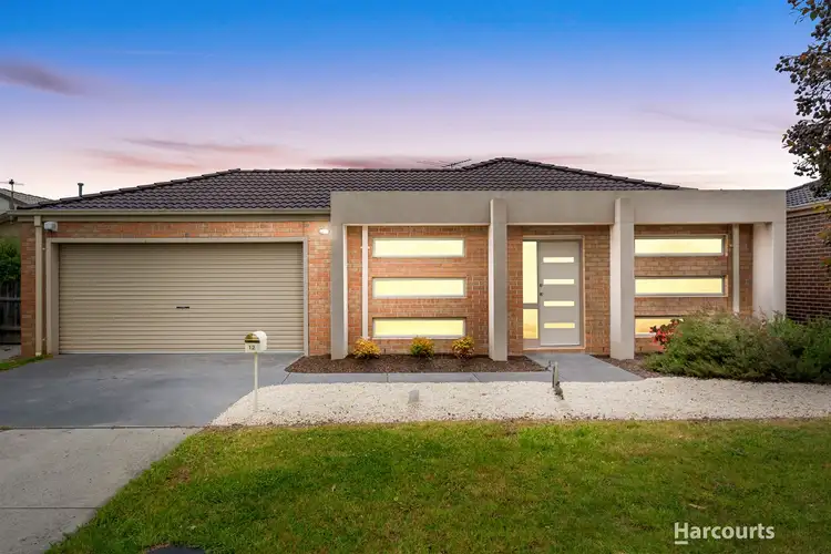 12 Macadamia Street, Pakenham VIC 3810