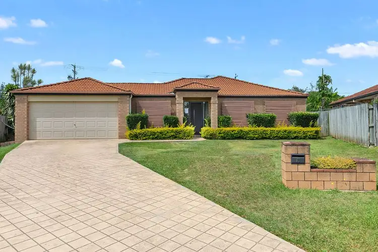 8 Trafalgar Court, Strathpine QLD 4500
