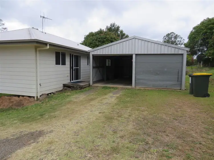 2/25 May street, Gin Gin QLD 4671