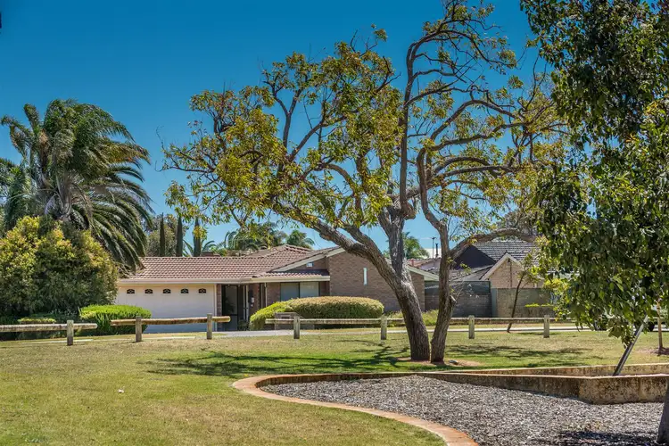 20 Quarndon Close, Carine WA 6020
