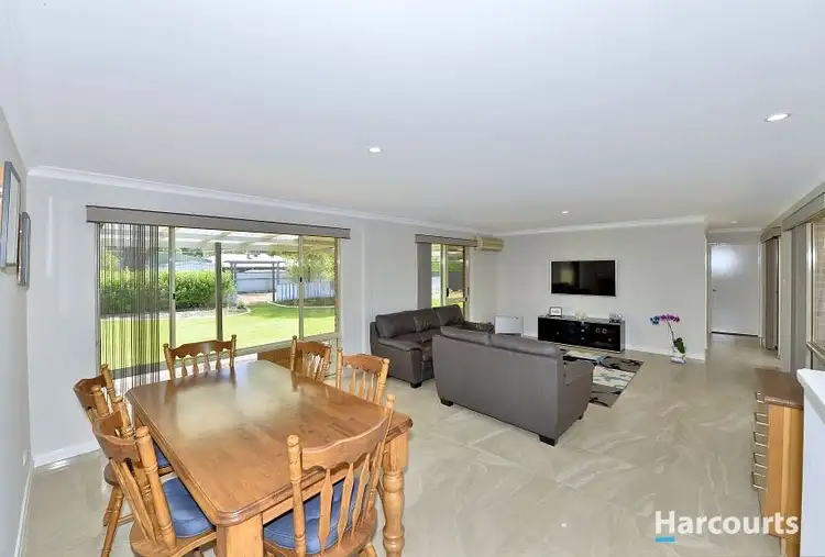Sixth view of Homely house listing, 10 Queenscliff Rise, Greenfields WA 6210