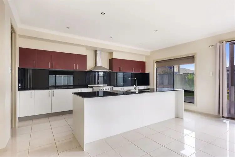 Second view of Homely house listing, 4 Kingfisher Court, Lara VIC 3212