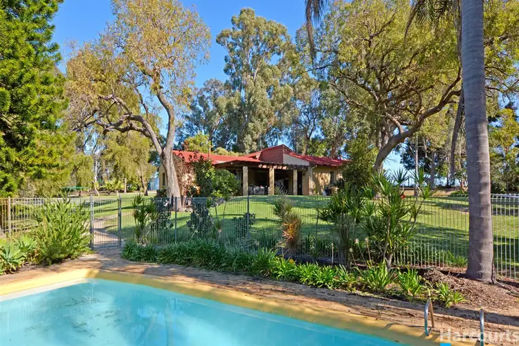 16 Canna Place, Wanneroo WA 6065
