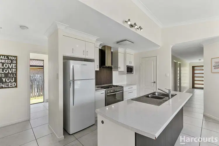 Seventh view of Homely house listing, 18 Trill Court, Urangan QLD 4655