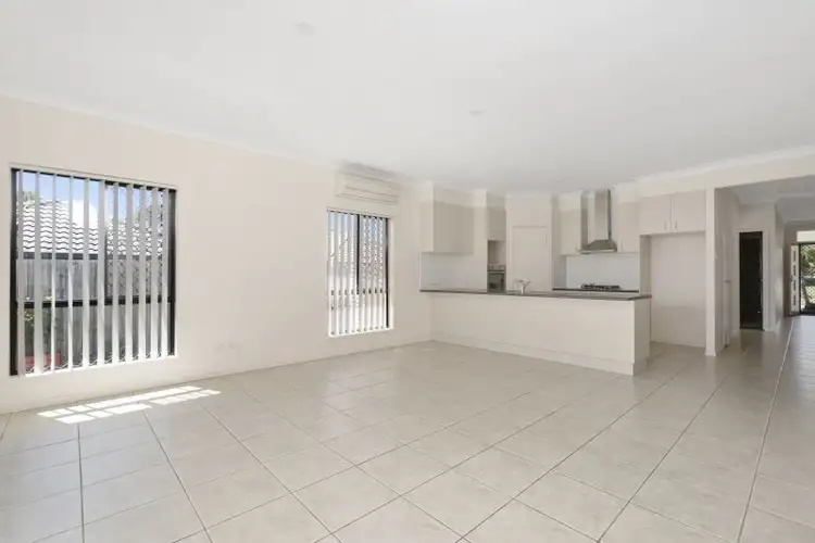 Fourth view of Homely house listing, 4 Highcliffe Crescent, North Lakes QLD 4509