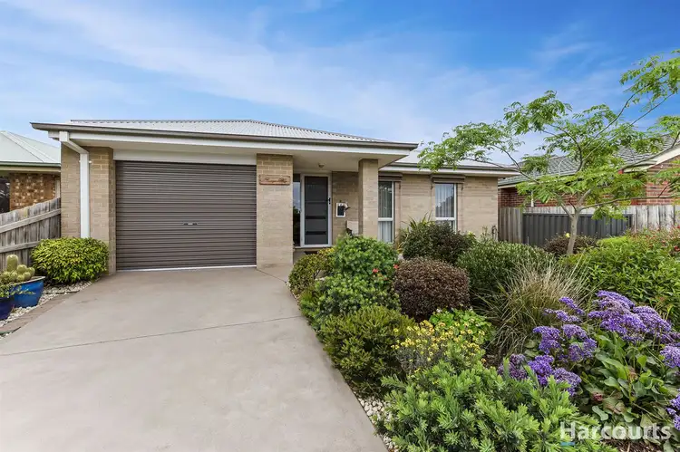 9 Hopetoun Road, Drouin VIC 3818