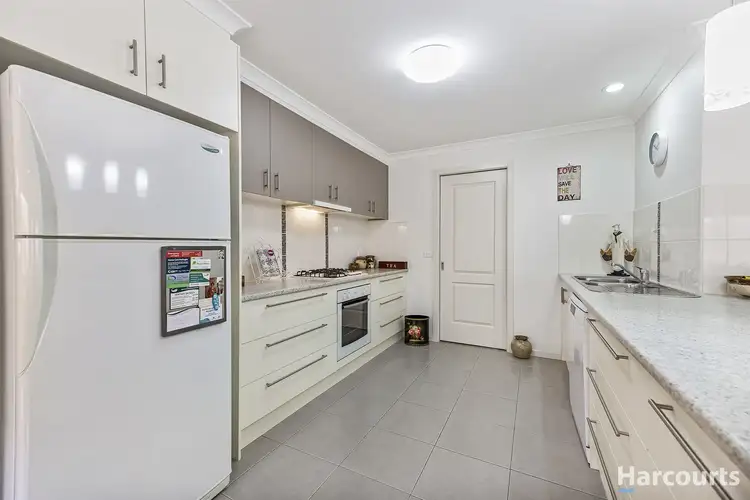 Fourth view of Homely house listing, 9 Hopetoun Road, Drouin VIC 3818