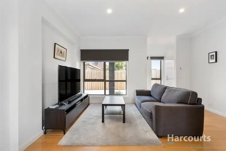 Sixth view of Homely unit listing, 2/19 Plane Street, Thomastown VIC 3074