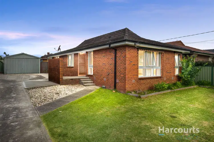 18 Menzies Parade, Lalor VIC 3075