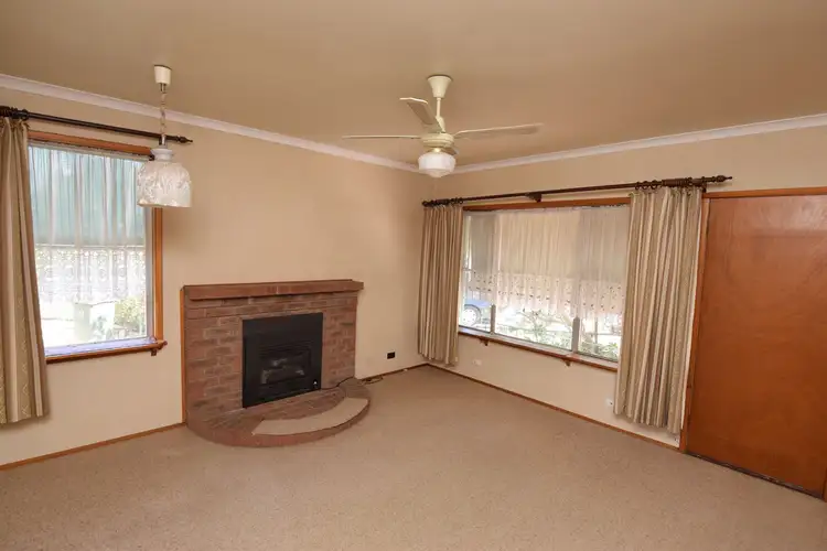Fifth view of Homely house listing, 2 Hunt Street, Wangaratta VIC 3677