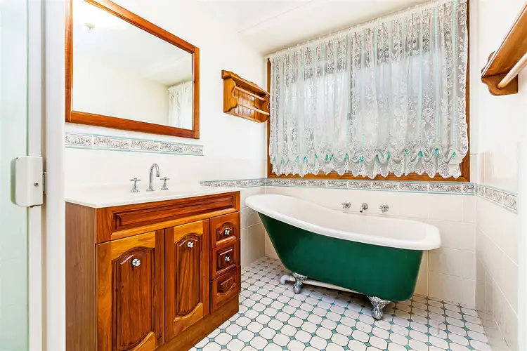 Seventh view of Homely house listing, 27 Ridgetop Drive, Glenmore Park NSW 2745