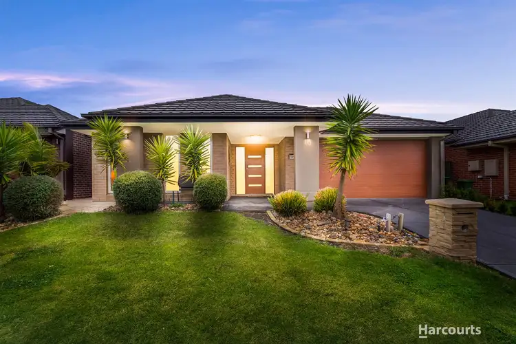 10 Moore Mews, Pakenham VIC 3810