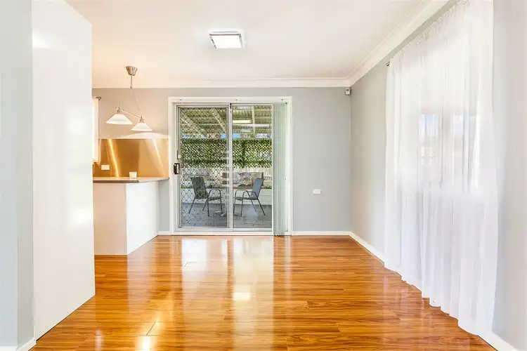 Fifth view of Homely house listing, 10 Suncrest Place, Doonside NSW 2767