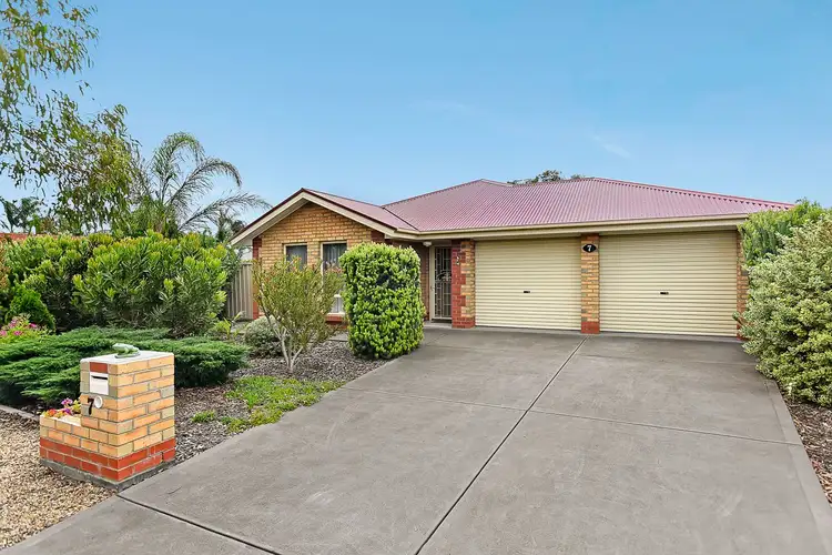 Second view of Homely house listing, 7 Hooghly Court, Mccracken SA 5211