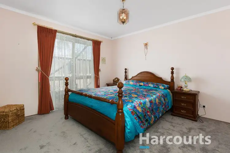 Fifth view of Homely house listing, 11 Eva Court, Hallam VIC 3803