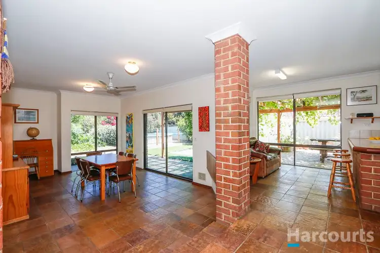 6 Cassidy Place, Murdoch WA 6150