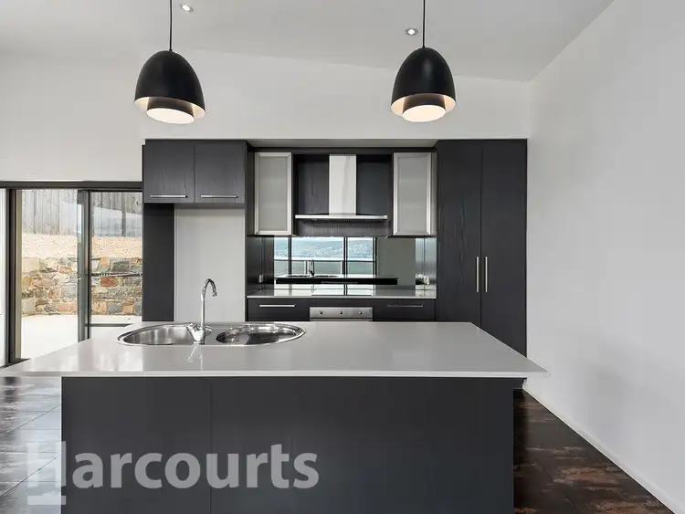 Fifth view of Homely unit listing, 2/578 Oceana Drive, Howrah TAS 7018