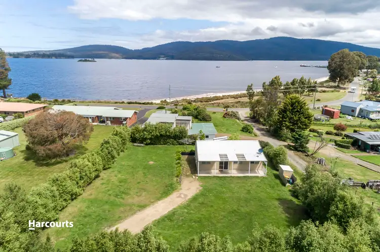 11 Fritton Drive, Dover TAS 7117