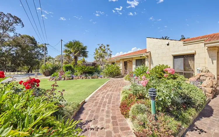 Second view of Homely house listing, 32 Tern Loop, Yangebup WA 6164