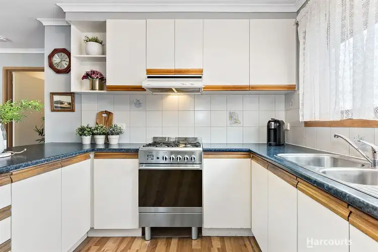 Sixth view of Homely house listing, 18 Mikkel Court, Pakenham VIC 3810