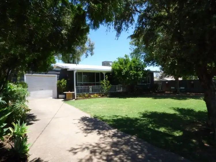32 Short Street, Bourke NSW 2840