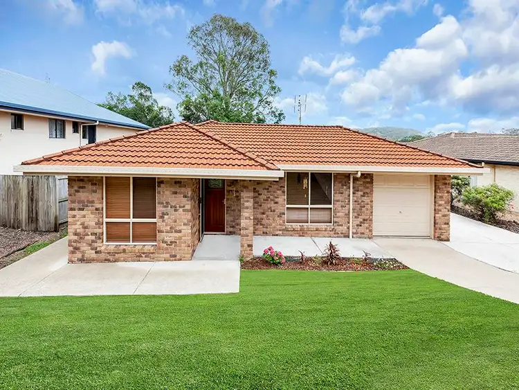 25 Yvonne Street, Highworth QLD 4560