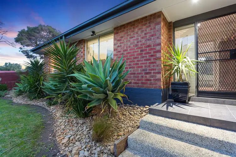 8 Gascoyne Court, Hastings VIC 3915