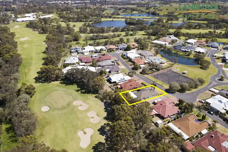 27 Turnberry Way, Pelican Point WA 6230