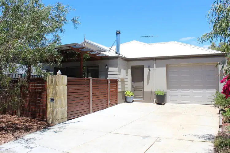 12 Martingale Drive, Dunsborough WA 6281