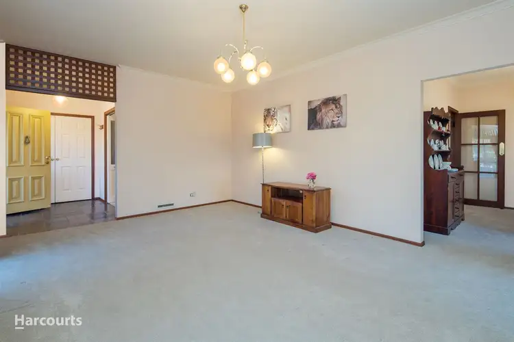 Third view of Homely house listing, 5 Anderson Court, Canadian VIC 3350