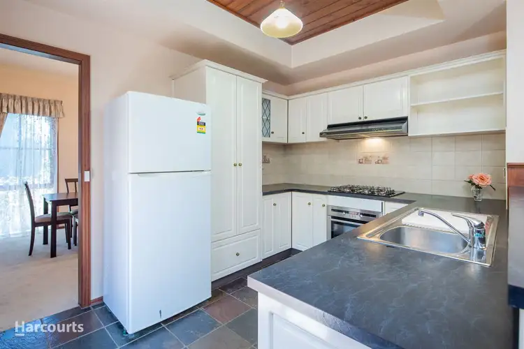 Sixth view of Homely house listing, 5 Anderson Court, Canadian VIC 3350