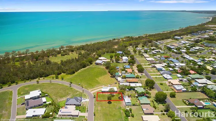 13 Barramundi Drive, Burrum Heads QLD 4659