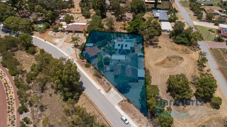 5 Lake View Terrace, Champion Lakes WA 6111
