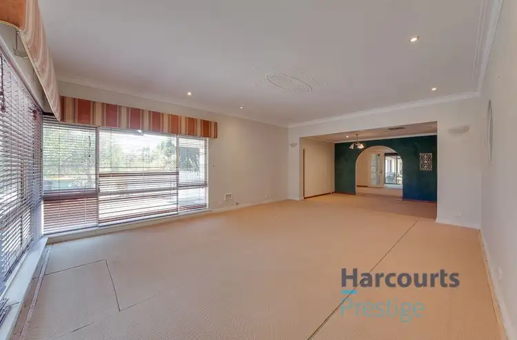 Fifth view of Homely house listing, 5 Lake View Terrace, Champion Lakes WA 6111