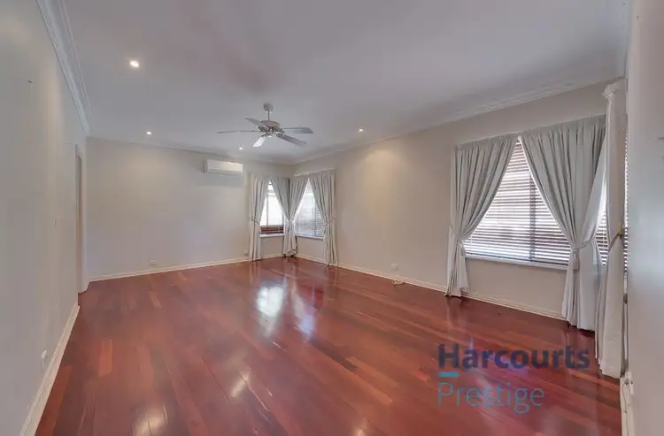 Seventh view of Homely house listing, 5 Lake View Terrace, Champion Lakes WA 6111