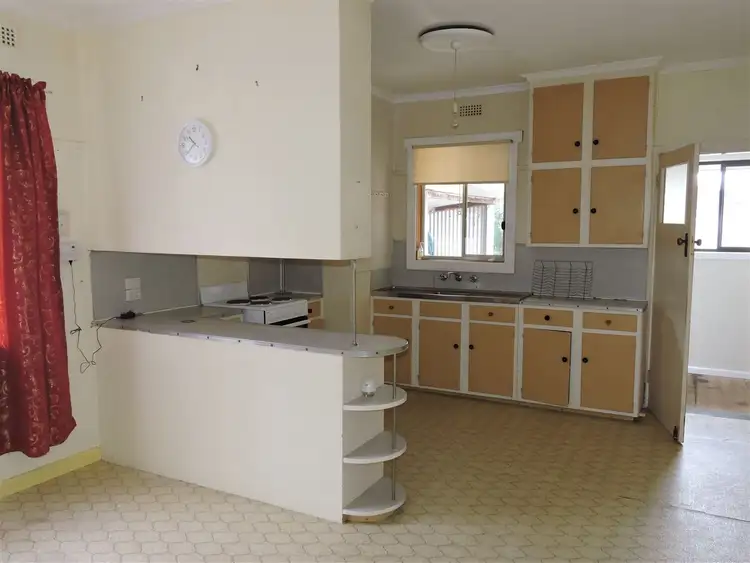 Fourth view of Homely house listing, 130 Montgomery Street, Lake Bolac VIC 3351