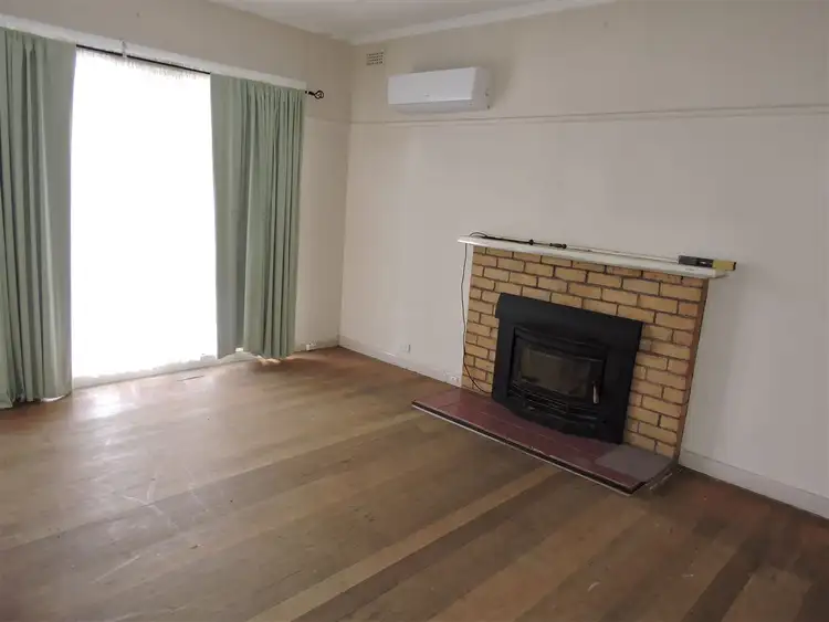 Fifth view of Homely house listing, 130 Montgomery Street, Lake Bolac VIC 3351