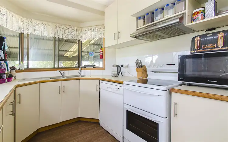 Fifth view of Homely house listing, 17 Commonwealth Street, Clifton QLD 4361