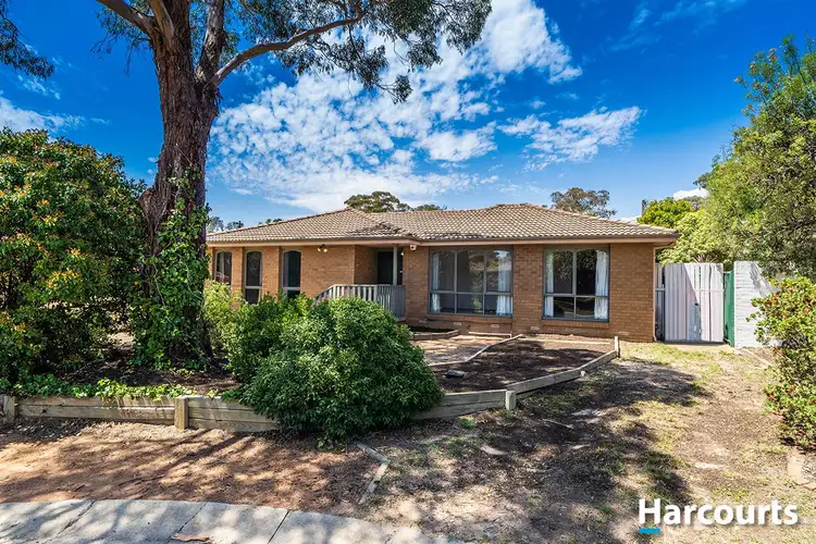 16 McLeod Place, Kambah ACT 2902