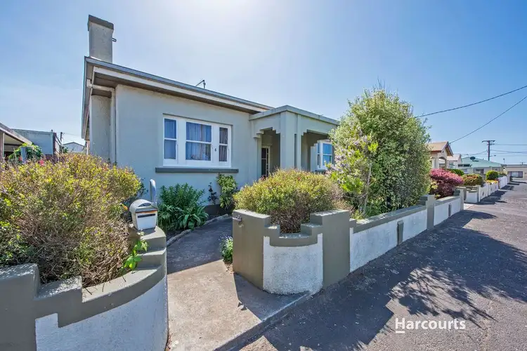 6 Osborne Street, Cooee TAS 7320