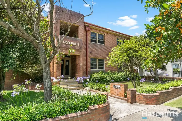 Second view of Homely unit listing, 3/40 Parkway Avenue, Bar Beach NSW 2300