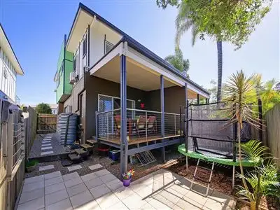 Fifth view of Homely townhouse listing, 2/19 Wattle Avenue, Carina QLD