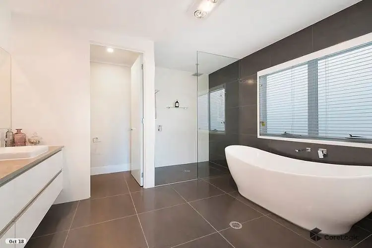 Sixth view of Homely house listing, 66 Raceview Avenue, Hendra QLD 4011