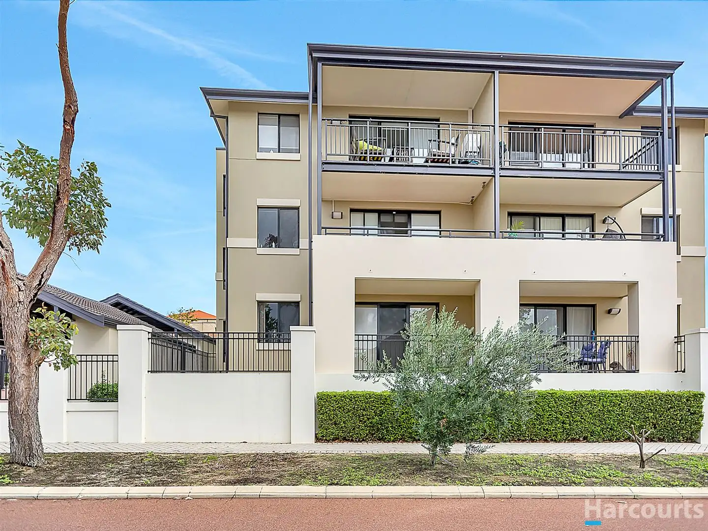 Main view of Homely unit listing, 4/6 Wattlebird Loop, Joondalup WA 6027
